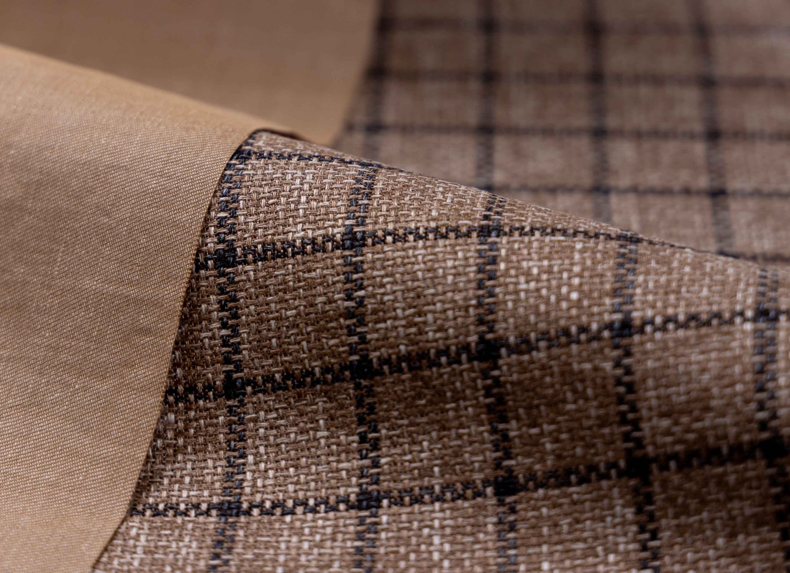 Brown windowpane-check textured jacketing cloth